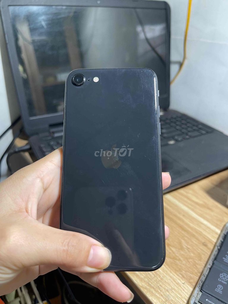 Apple iPhone SE Đen. Mua bán Điện thoại tại Huyện Long Thành Đồng Nai được đăng bởi Hương Kem hình 1