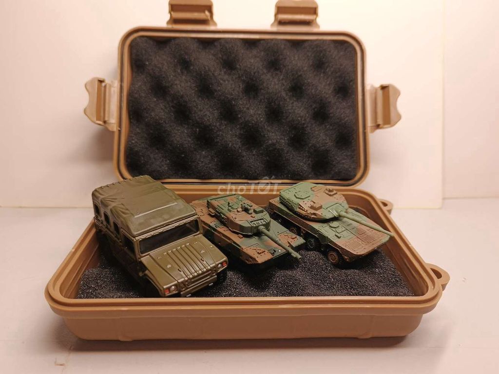 Mô hình Tomica Tank Xe quân sự 1:64. Mua bán Sở thích khác tại Quận Nam Từ Liêm Hà Nội được đăng bởi Quang Bảo hình 1
