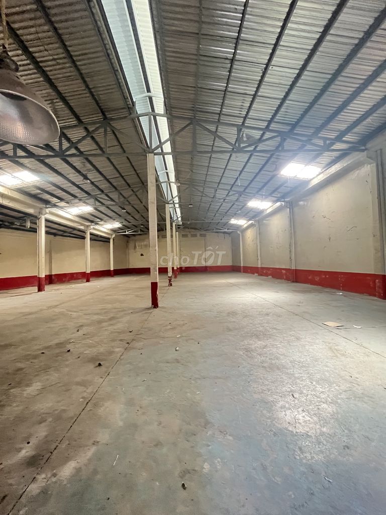 CHO THUÊ XƯỞNG 900M GẦN CẦU VƯỢT SÓNG THẦN QUỐC LỘ 1A