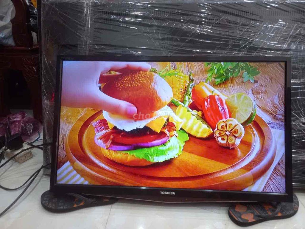 Tivi led 32 inch Toshiba đẹp sắc nét. Mua bán Tivi, Âm thanh tại Quận Tân Phú Tp Hồ Chí Minh được đăng bởi Huongnguyen hình 1