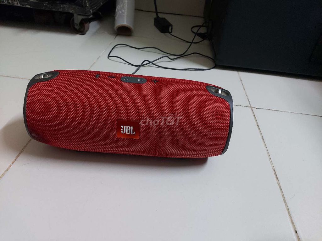 LOA BLUETOOTH JBL XTREME.