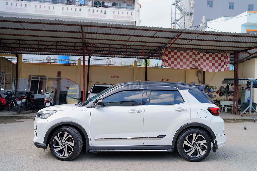 Toyota Raize 2025 - 6200 km. Mua bán Ô tô tại Quận 7 Tp Hồ Chí Minh được đăng bởi Nam Pham hình 2