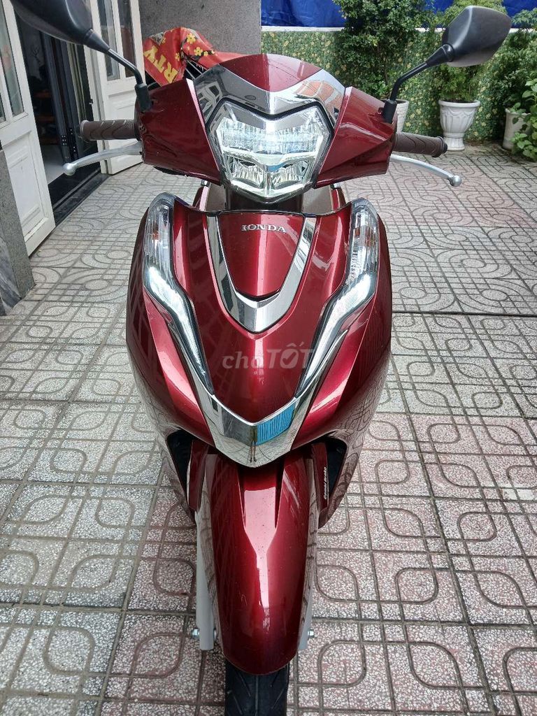 Honda Lead Светодиод 2022 Отличное Состояние Документы Сайгон