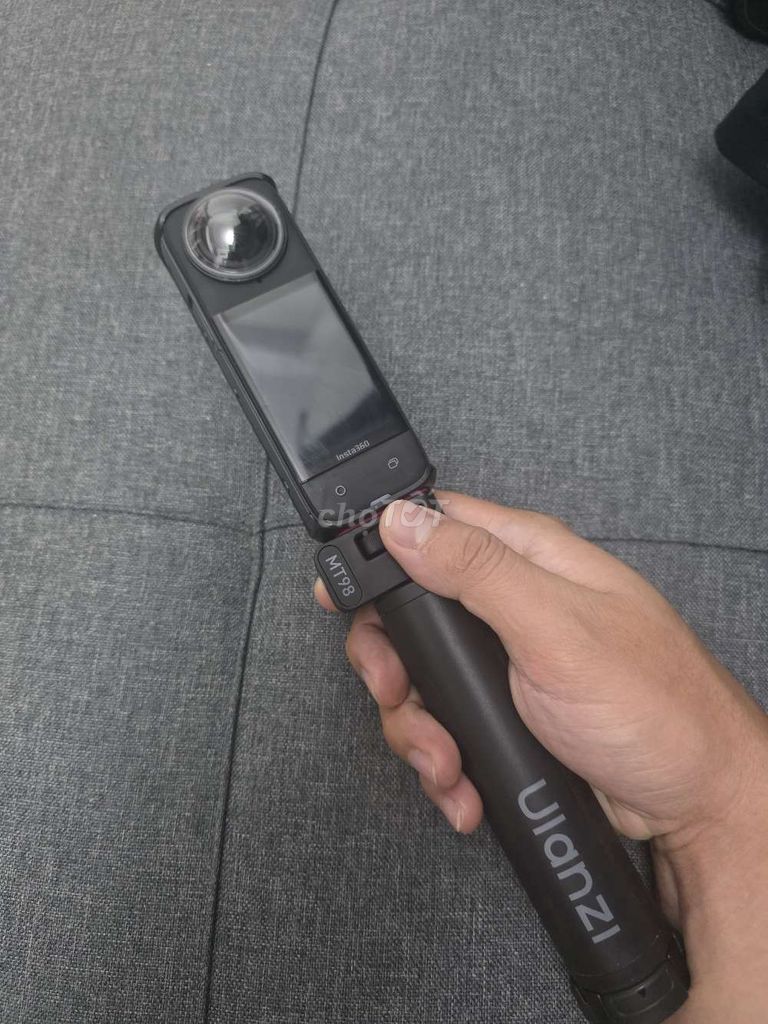 Camera hành trình Insta360 X4 8K Đen. Mua bán Máy ảnh, Máy quay tại Quận Tân Bình Tp Hồ Chí Minh được đăng bởi Nhớ Trần hình 1