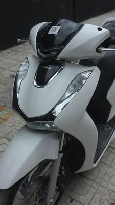 :o Honda SH 125 2024 Trắng 13.000 km :o 