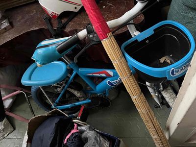 xe đạp bé trên 3 tuổi. Mua bán Mẹ và bé tại Quận 12 Tp Hồ Chí Minh được đăng bởi Tuan ngo