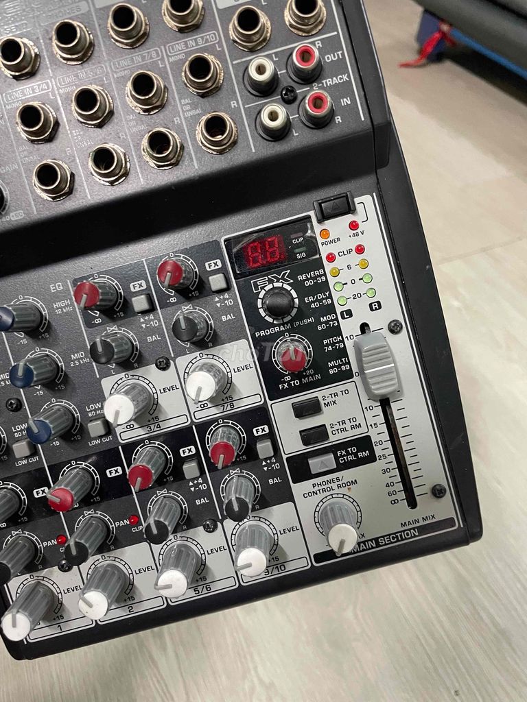 mixer behringer 1002fx