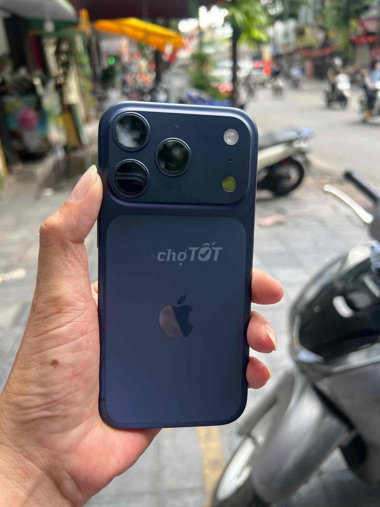iPhone 17 Pro 256GB qte màn lk full cn. Mua bán Điện thoại tại Quận Đống Đa Hà Nội được đăng bởi kim hình 1