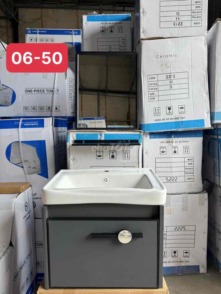 Chậu rửa mặt Sứ, Gỗ Đa dạng. Mua bán Thiết bị vệ sinh, nhà tắm tại Thành phố Dĩ An Bình Dương được đăng bởi Ngân Nguyễn hình 1