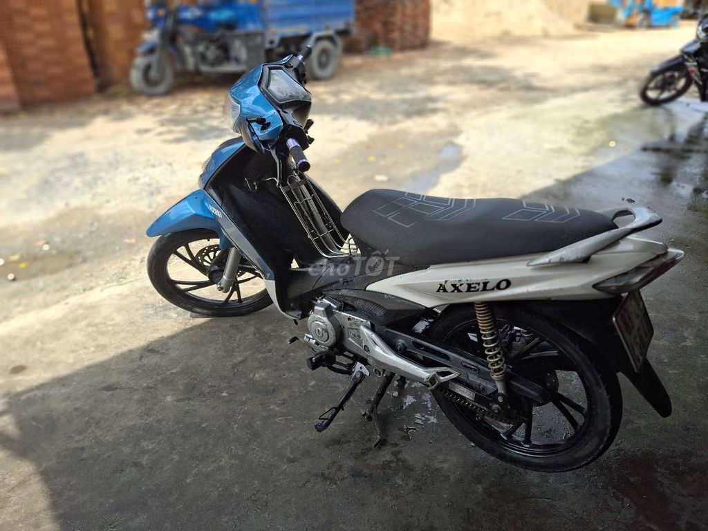 SUZUKY AXÊ LÔ.  BS 83 CÀVET ĐẦY ĐỦ. Mua bán Xe máy tại Huyện Nhà Bè Tp Hồ Chí Minh được đăng bởi tuân anh  hình 4