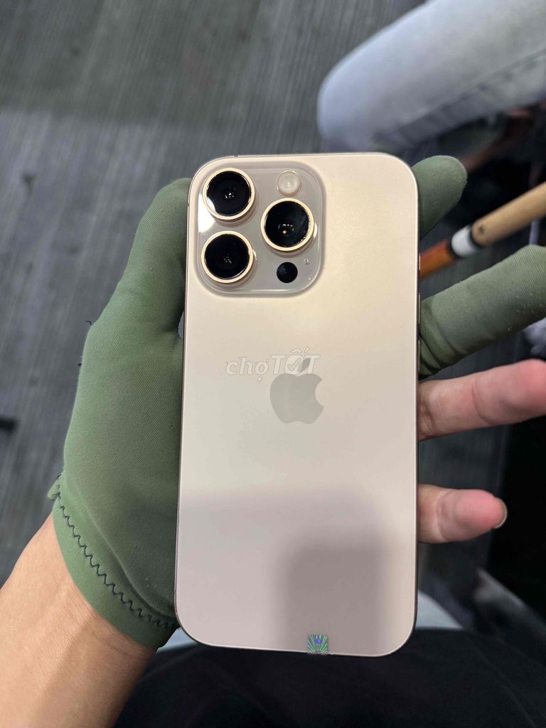 iPhone 16 Pro Lock 128GB Vàng. Mua bán Điện thoại tại Quận 12 Tp Hồ Chí Minh được đăng bởi Huy Võ hình 1