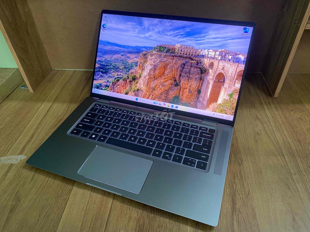 Dell Latitude 9520 Core i7 Ram 32G 512G FHD Win 11. Mua bán Laptop tại Quận 4 Tp Hồ Chí Minh được đăng bởi Jerry Tran hình 1