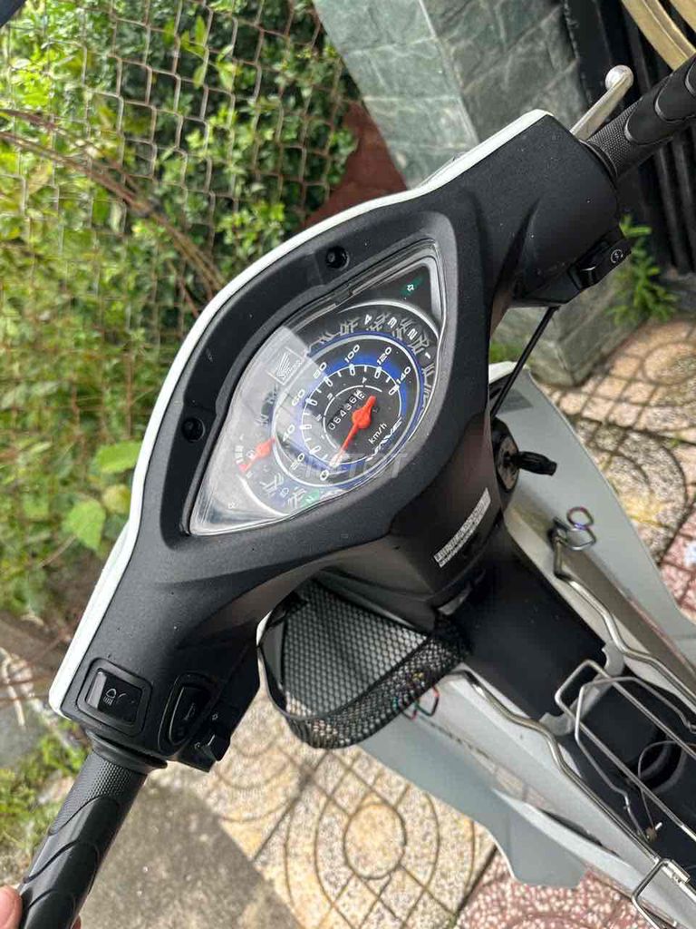 Alphal 2022  lướt vỏ zin biển 64F1 có ccccd. Mua bán Xe máy tại Quận Thốt Nốt Cần Thơ được đăng bởi Cầm Đồ Thành Chánh  hình 6