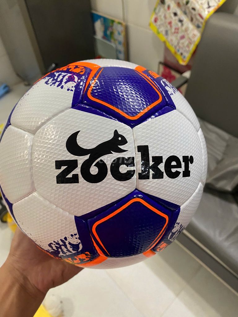 Zoccer Casino Oberfläche mit Spielen und Benutzerinterface