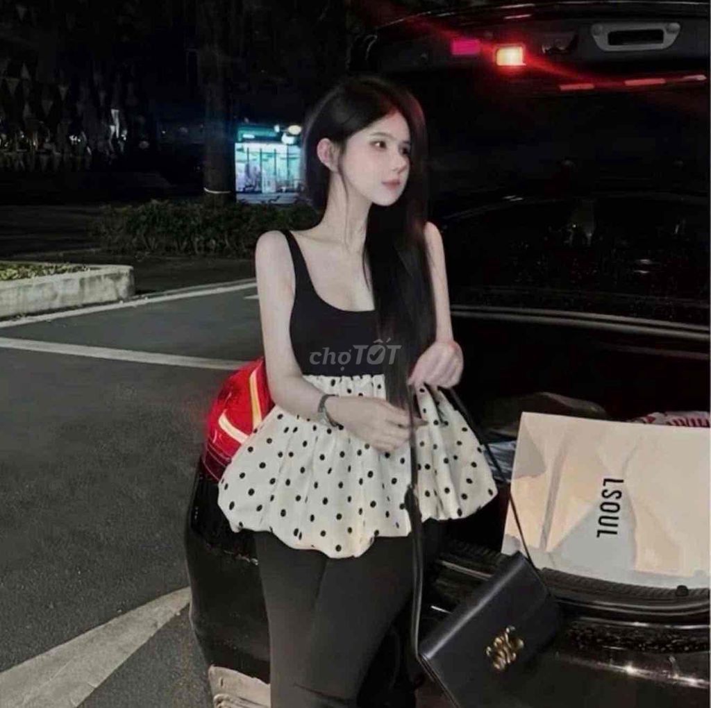 Set áo hai dây Nữ chấm bi. Mua bán Quần áo tại Quận 8 Tp Hồ Chí Minh được đăng bởi Mai Thanh hình 1
