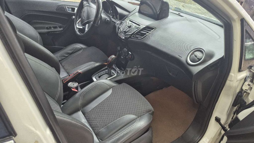 2014 S 1.0 AT Ecoboost - 10000 km. Mua bán Ô tô tại Quận Bắc Từ Liêm Hà Nội được đăng bởi Bình  hình 7