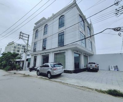 CHO THUÊ TOÀ NHÀ MỚI XÂY 10X20, 3 LẦU MẶT TIỀN HUỲNH VĂN LŨY GẦN TPM. Cho thuê văn phòng, mặt bằng kinh doanh tại Thành phố Thủ Dầu Một Bình Dương được đăng bởi Tùng Land