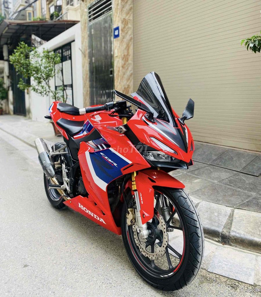 HONDA CBR150 ABS FI biển số TP xe lướt keng mới