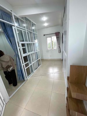 Room 80 m² · 1345 phạm thế hiển