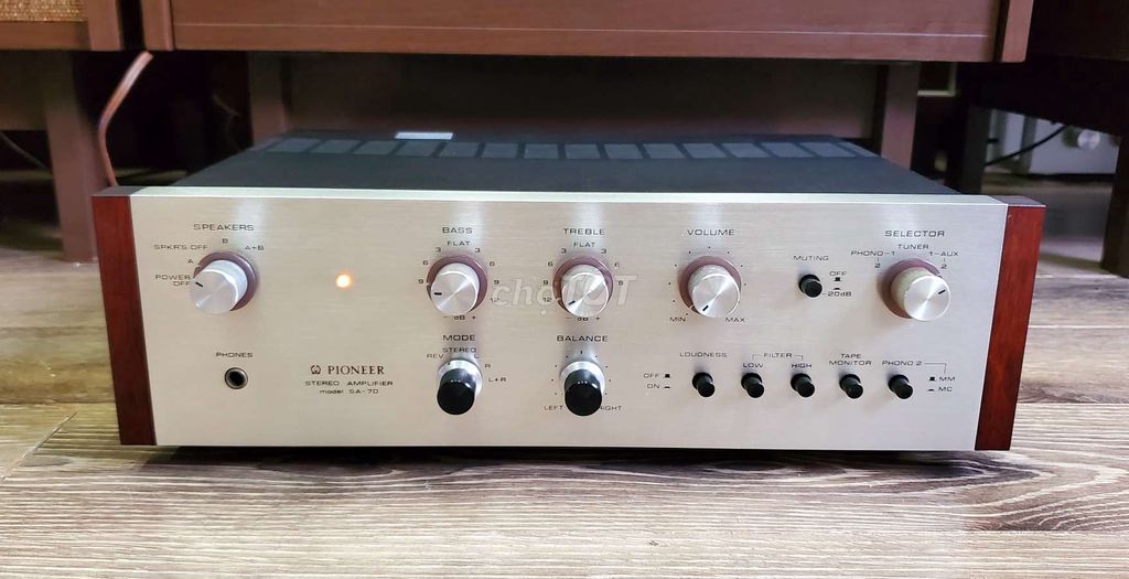 Ampli Pioneer, sò sắt, xuất âm tụ