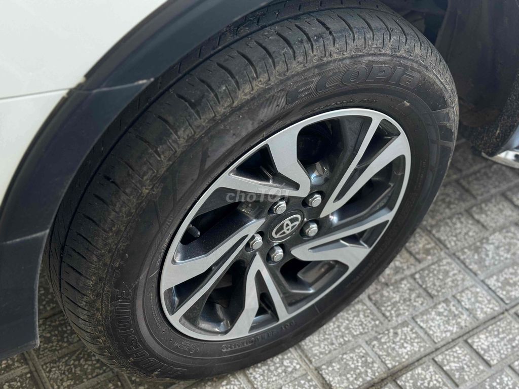 Toyota Innova Venturer 2020 ( PB 2021 ) odo 71,000. Mua bán Ô tô tại Thành phố Đà Lạt Lâm Đồng được đăng bởi ĐỒNG MOTOR 2  cá nhân hình 9