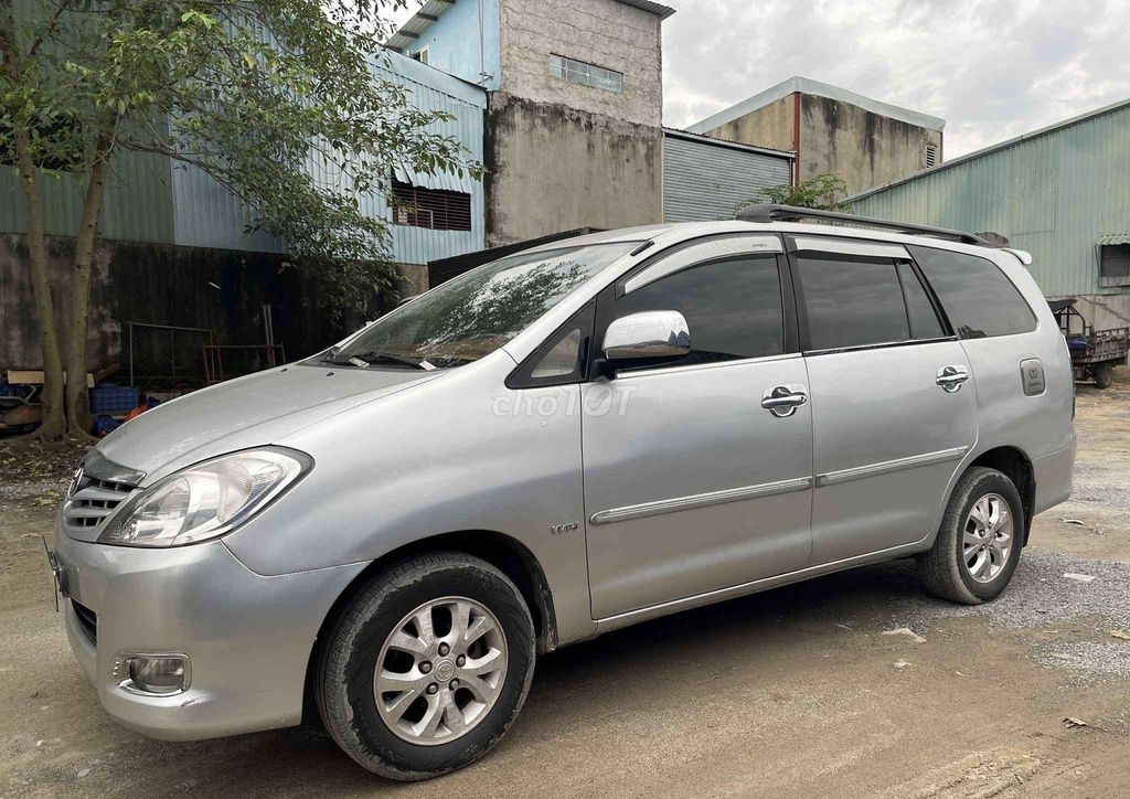 Innova 206 G xịn.xe chính chủ zin đẹp.có màn hình. Mua bán Ô tô tại Huyện Bình Chánh Tp Hồ Chí Minh được đăng bởi Nguyễn Nguyên hình 2