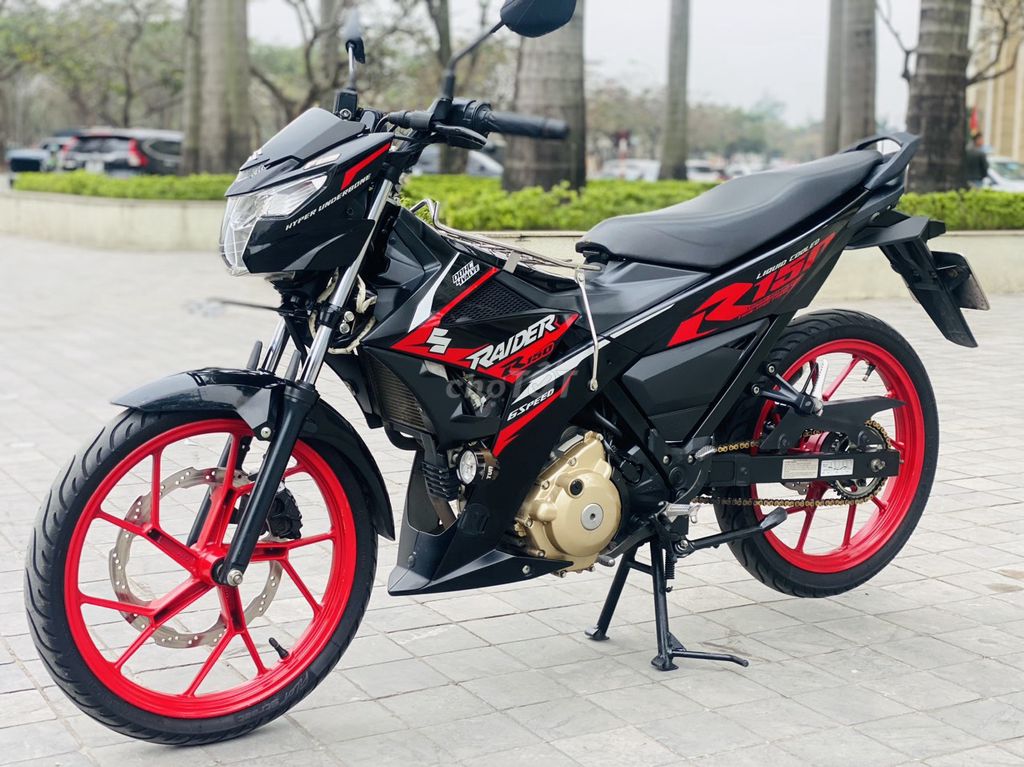 SUZUKI RAIDER 150FI ĐỎ NHẬP NGUYÊN BẢN. Mua bán Xe máy tại Quận Cầu Giấy Hà Nội được đăng bởi A Nam hình 1