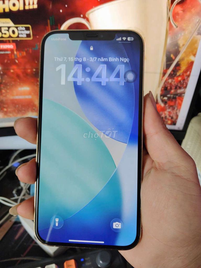 Apple iPhone 12 Pro Max 256GB Vàng Đã qua sử dụng. Mua bán Điện thoại tại Huyện Bình Chánh Tp Hồ Chí Minh được đăng bởi Anh Minh Bùi hình 1