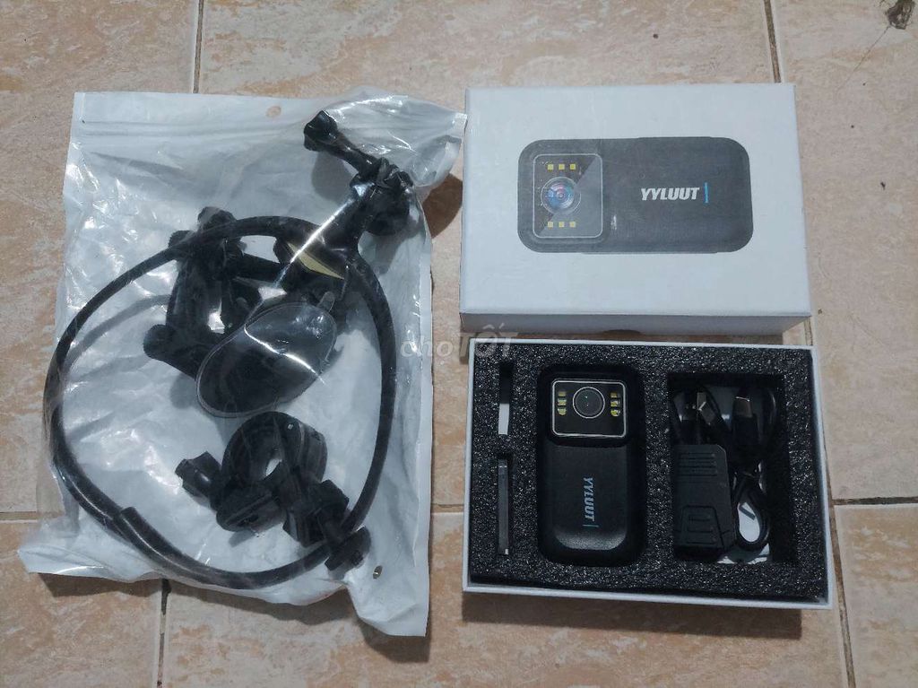 Camera. Mua bán Máy ảnh, Máy quay tại Quận 4 Tp Hồ Chí Minh được đăng bởi Đỗ Hữu Cảnh hình 1