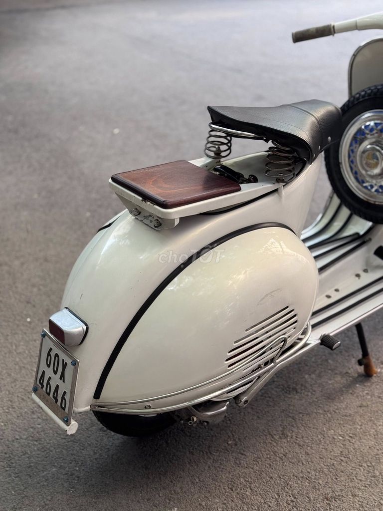 bán Vespa cổ 2 thì côn số tay. Mua bán Xe máy tại Quận Hoàng Mai Hà Nội được đăng bởi Kts Tùng hình 2