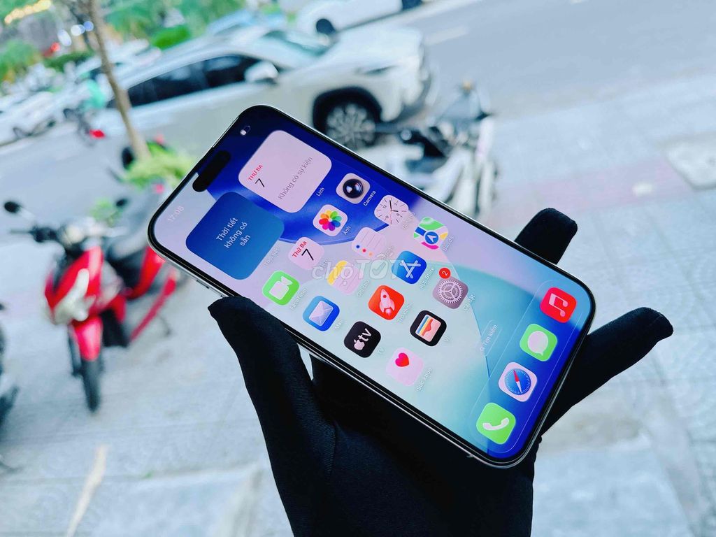iPhone 15 Pro Max 1TB trắng quốc tế Mỹ mới 99%. Mua bán Điện thoại tại Quận Hải Châu Đà Nẵng được đăng bởi Hoàng Anh Tuấn hình 1