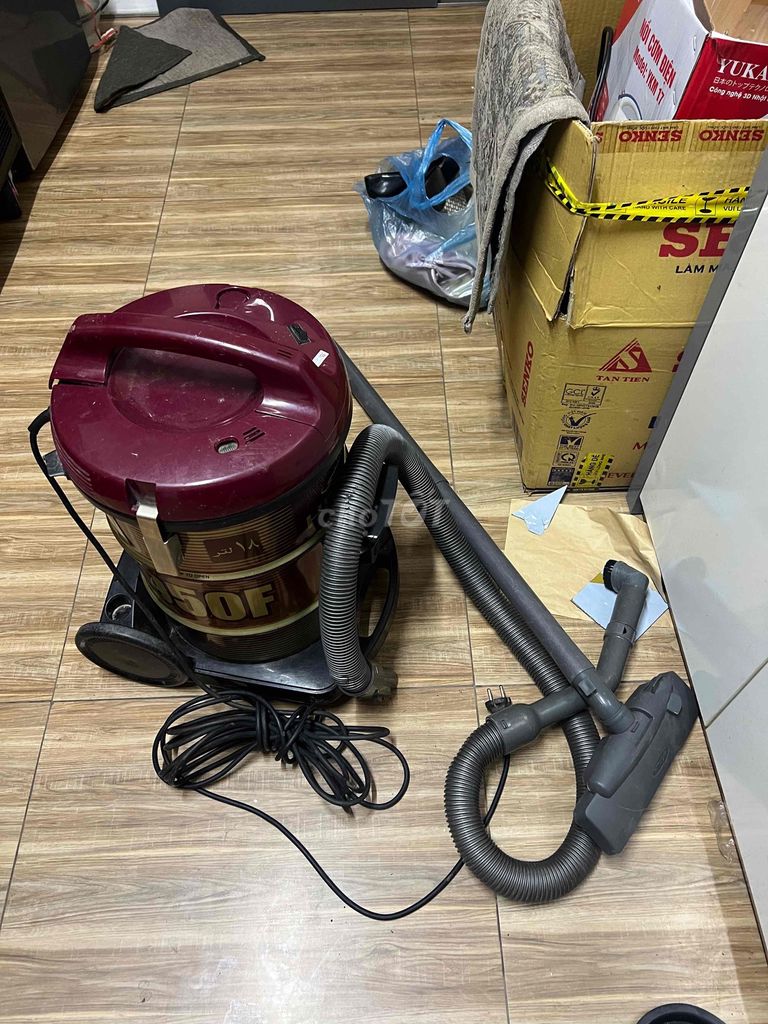 Máy hút bụi Hitachi CV-950F 24CV Đỏ đô 18L. Mua bán Nội thất, đồ gia dụng khác tại Thành phố Thủ Dầu Một Bình Dương được đăng bởi điện thoại giá rẻ  hình 1