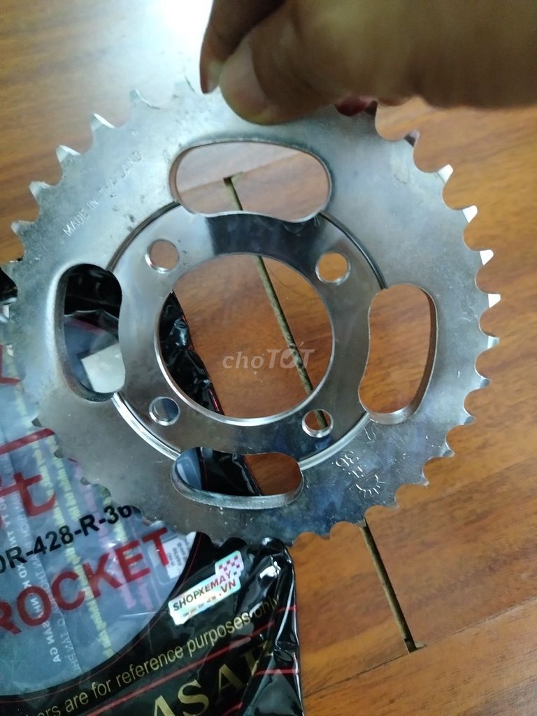 Mình cần bán dĩa mặt trời mới cho Dream, wave 100. Mua bán Phụ tùng xe tại Quận Bình Tân Tp Hồ Chí Minh được đăng bởi Pham Tran Ngoc Tien hình 4