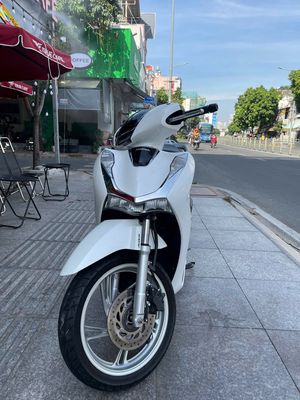 Honda SH 150 ABS 2020 Trắng. Mua bán Xe máy tại Quận Gò Vấp Tp Hồ Chí Minh được đăng bởi VÕ MINH HẬU