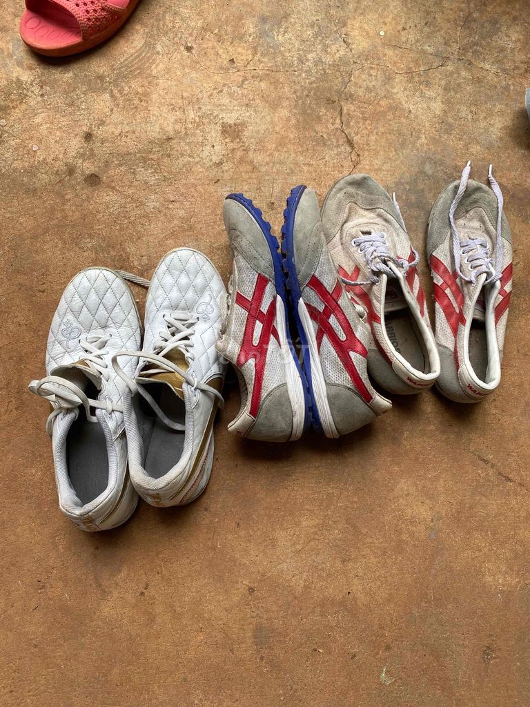 Giày đá bóng Nike Nam size 44 Trắng. Mua bán Đồ thể thao, Dã ngoại tại Thành phố Buôn Ma Thuột Đắk Lắk được đăng bởi Lê Văn Cảnh hình 1