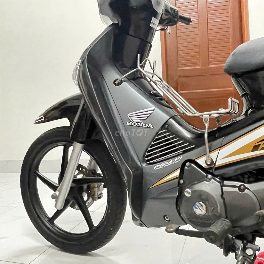 Bán funeo fi 2008 và neo kim 2008. Có GL trắng đỏ. Mua bán Xe máy tại Thành phố Long Xuyên An Giang được đăng bởi Nguyen Long Ho hình 2