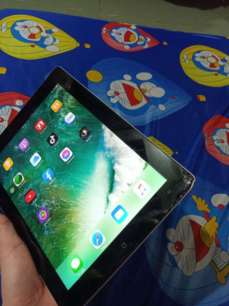 Cần bán ipad Gen4  như hình