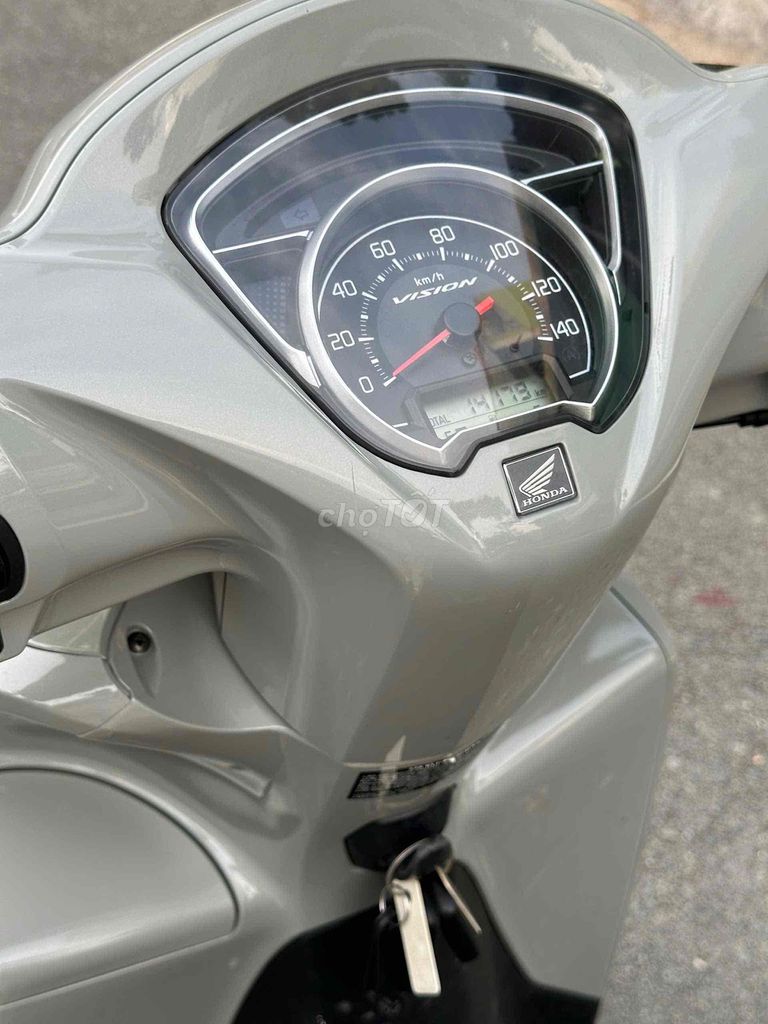 VISION SPORT 2023  – MÁY ZIN CHÍNH CHỦ. Mua bán Xe máy tại Thành phố Thủ Dầu Một Bình Dương được đăng bởi Xe Máy Bình Dương hình 2