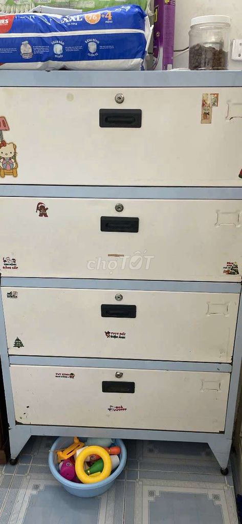 tủ quần áo. Mua bán Tủ, kệ gia đình tại Quận 8 Tp Hồ Chí Minh được đăng bởi Chau hình 1
