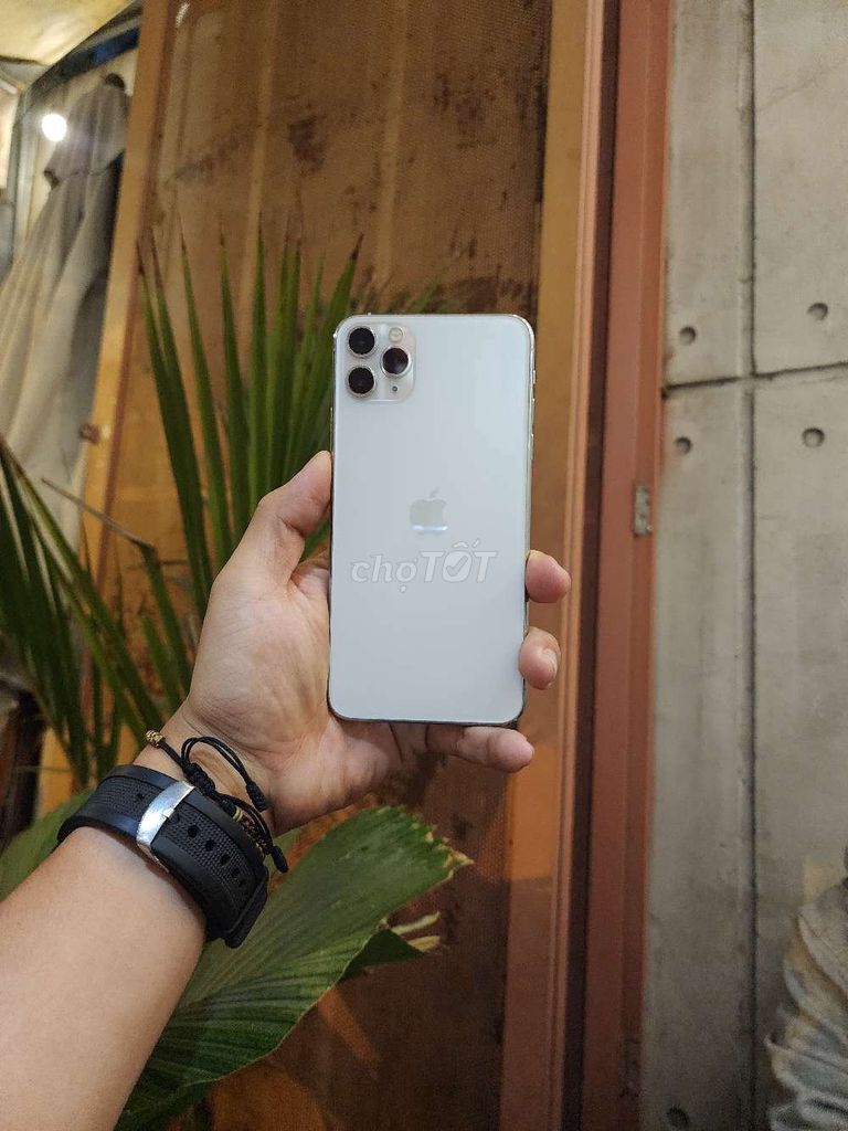iPhone 11 Pro Max 256GB Trắng. Mua bán Điện thoại tại Quận Bình Thạnh Tp Hồ Chí Minh được đăng bởi Bảo Huỳnh Gia hình 1