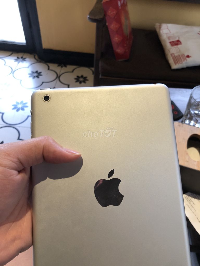 ipad mini1 mới 98-99% xem youtube mượt. Mua bán Máy tính bảng tại Quận Thanh Xuân Hà Nội được đăng bởi Han Tran hình 5