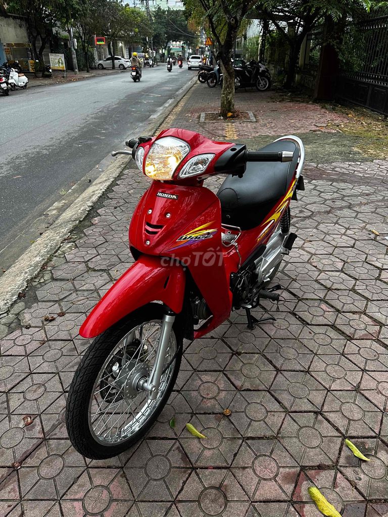 future 2 máy chưa chẻ xe dọn full mới GT chính chủ. Mua bán Xe máy tại Thành phố Quảng Ngãi Quảng Ngãi được đăng bởi Hien hình 2