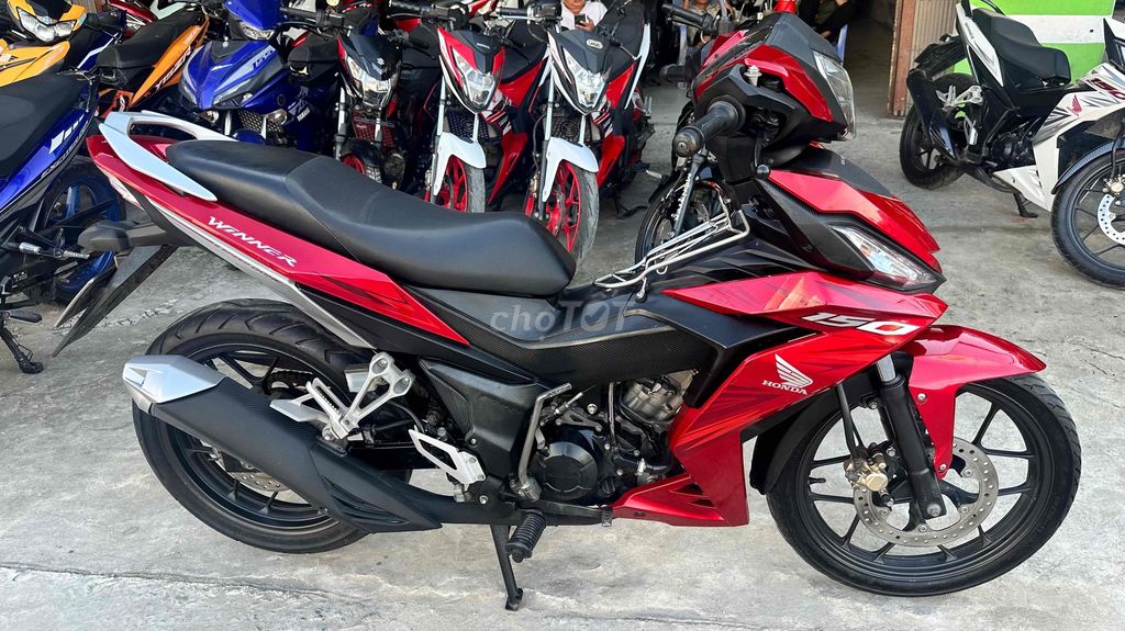 Honda Winner 150 đỏ 2018 ( hỗ trợ góp )