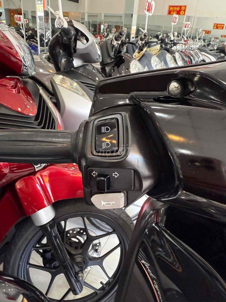 Siêu Cọp JANUS 2023 - Odo Đúng 4159 Km. Như Mới. Mua bán Xe máy tại Thành phố Rạch Giá Kiên Giang được đăng bởi XE MÁY CŨ TÂN 128 hình 20