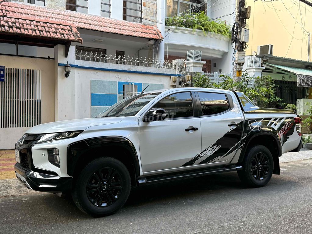 Mitsubishi Triton 2022 Athlete 4x4 AT - 50000 km. Mua bán Ô tô tại Quận Tân Phú Tp Hồ Chí Minh được đăng bởi Tấn Đặng hình 5