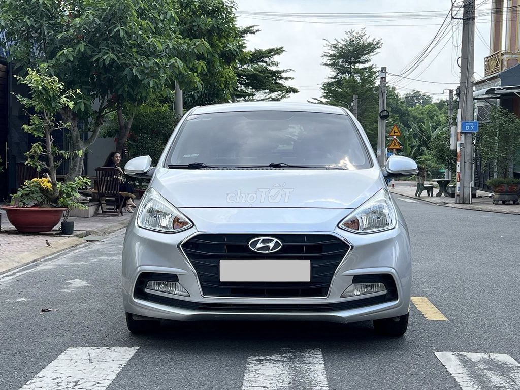 Hyundai i10 sedan 2019 số tự động máy xăng. Mua bán Ô tô tại Quận 12 Tp Hồ Chí Minh được đăng bởi Xuân Trường hình 1