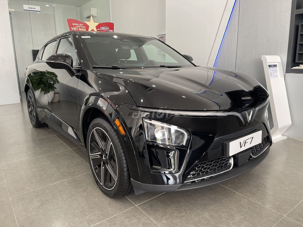 VinFast VF3 VF5 VF6 VF7 VF8 VF9 New 100% Đủ Màu. Mua bán Ô tô tại Thành phố Thanh Hóa Thanh Hóa được đăng bởi Đạt Nguyễn VinFast hình 4