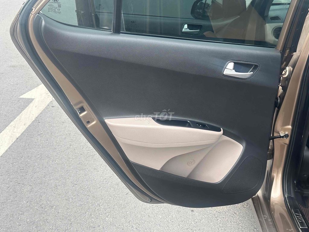 Hyundai Grand i10 Bản đủ Số sàn. Mua bán Ô tô tại Quận Hoàng Mai Hà Nội được đăng bởi NHẬT DOANH AUTO  hình 12