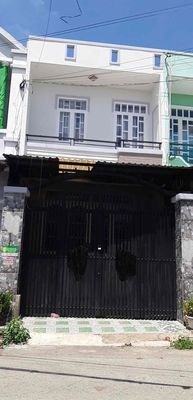 Nhà phố 72 m² · 3 PN · Đường Xuân Thới Thượng