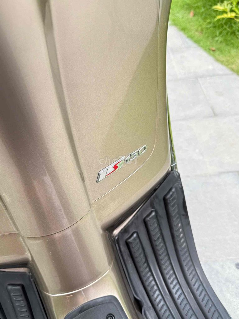 Vespa150 TFT 2024 Nâu Đồng siêu lướt 3400 km. Mua bán Xe máy tại Quận Cái Răng Cần Thơ được đăng bởi Cửa Hàng Xe Máy Quang Sang hình 6